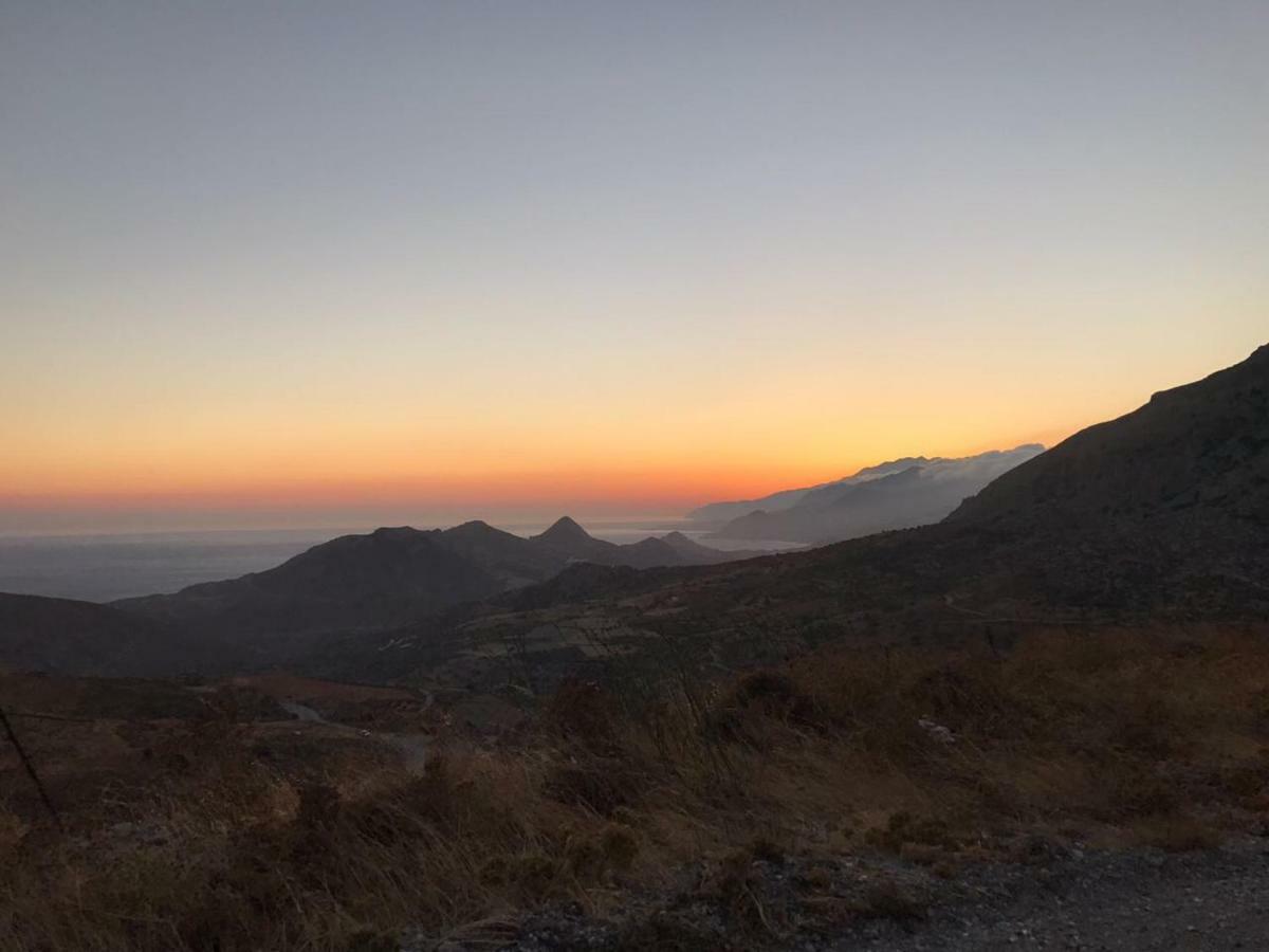 Alexandros Villa Agia Paraskevi  Buitenkant foto